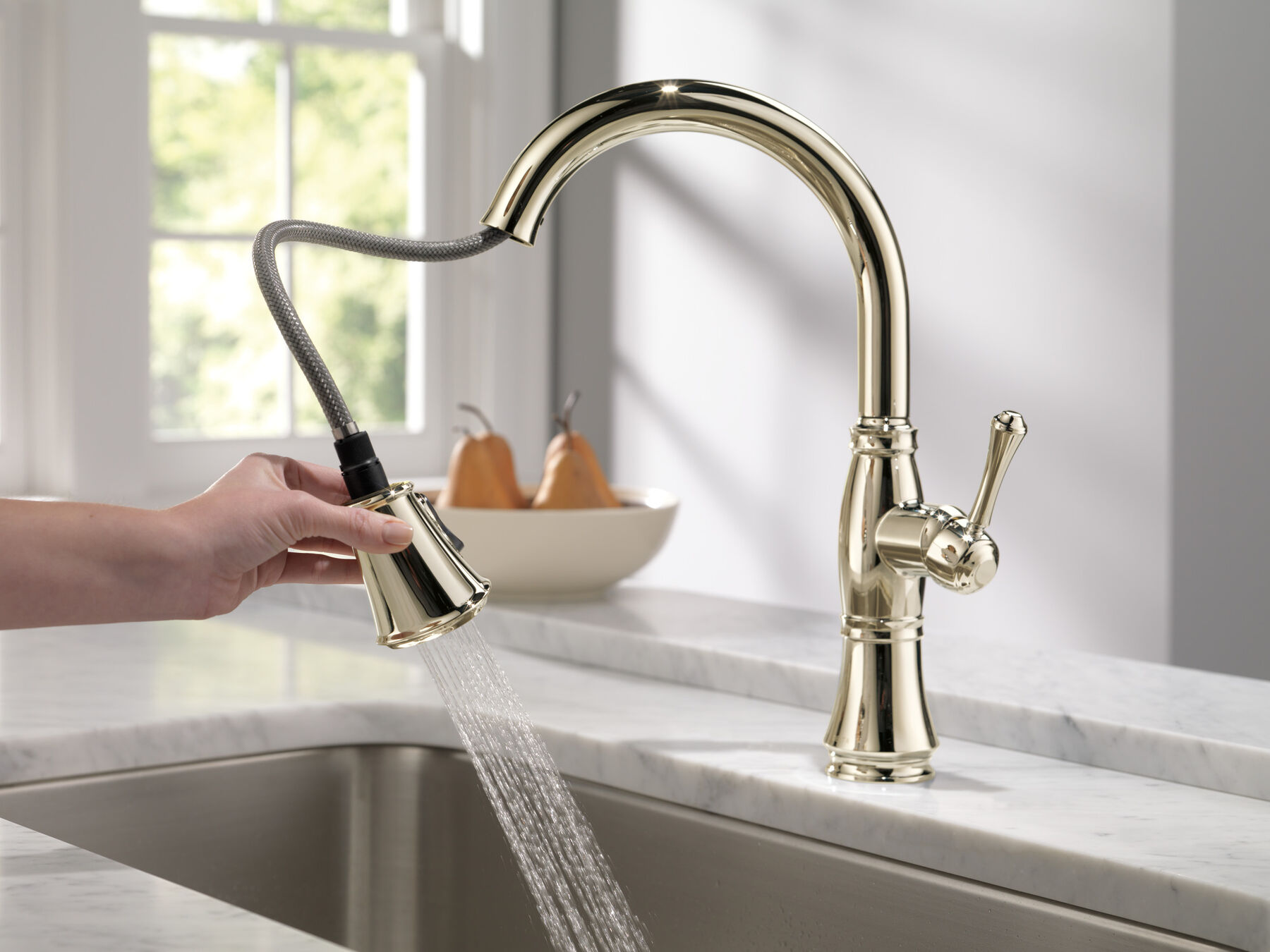 Single Handle Pull-Down Kitchen Faucet with ShieldSpray&reg; Technology