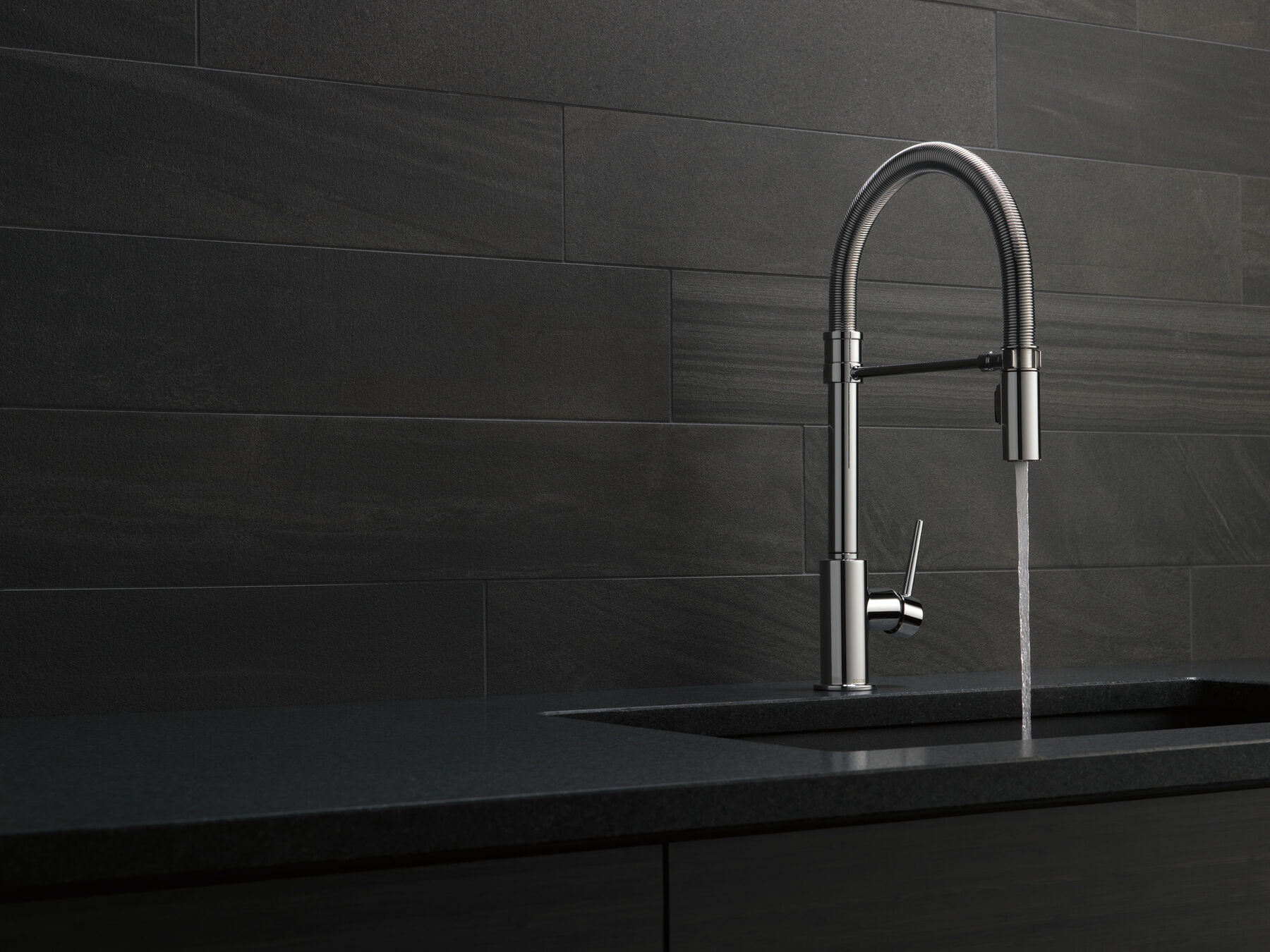 Single Handle Pull-Down Kitchen Faucet With Spring Spout