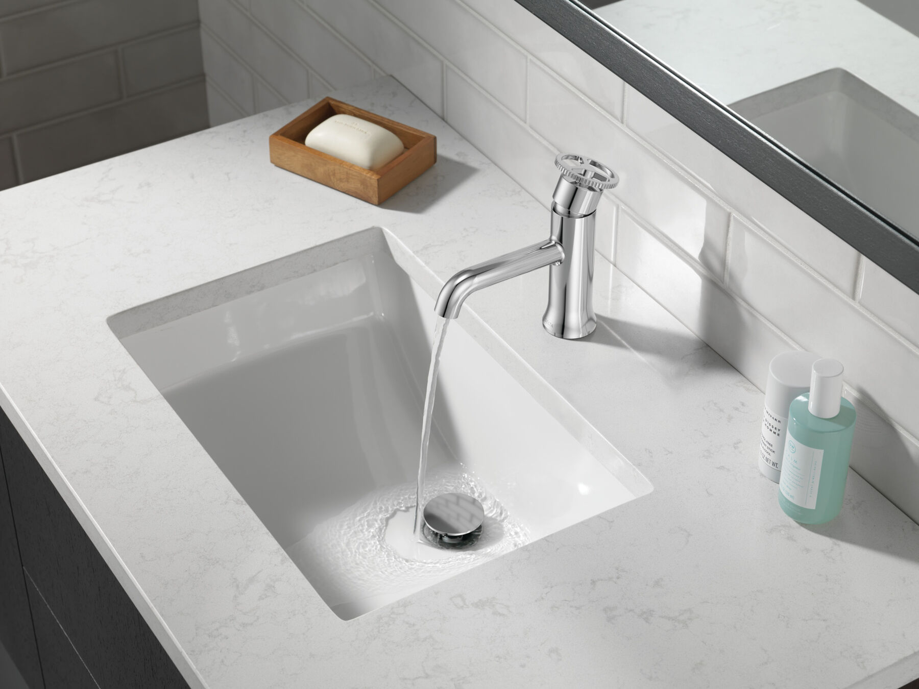 Single Handle Bathroom Faucet