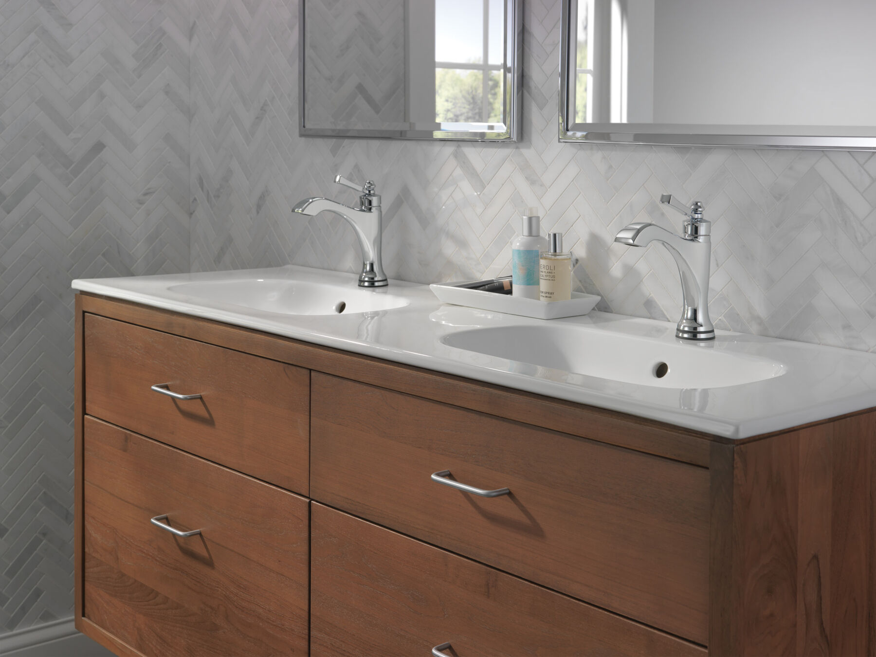 Touch2O.xt Single-Hole Bath Faucet 1L