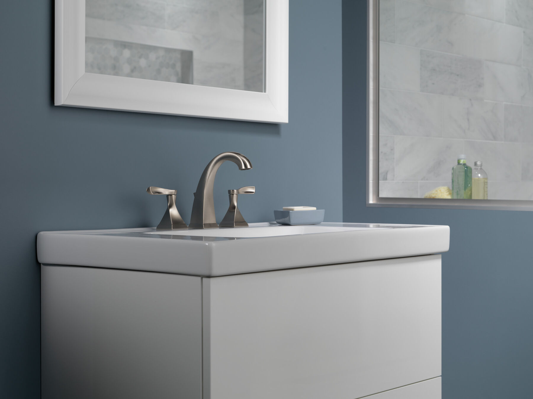2H WS Lavatory Faucet with EZ Anchor&reg;