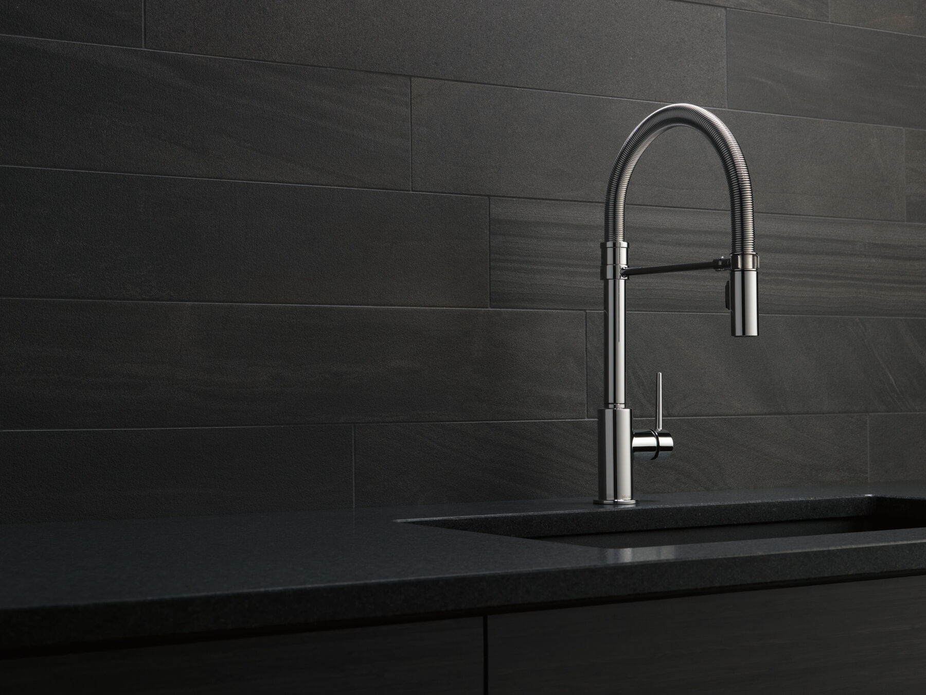Single Handle Pull-Down Kitchen Faucet With Spring Spout