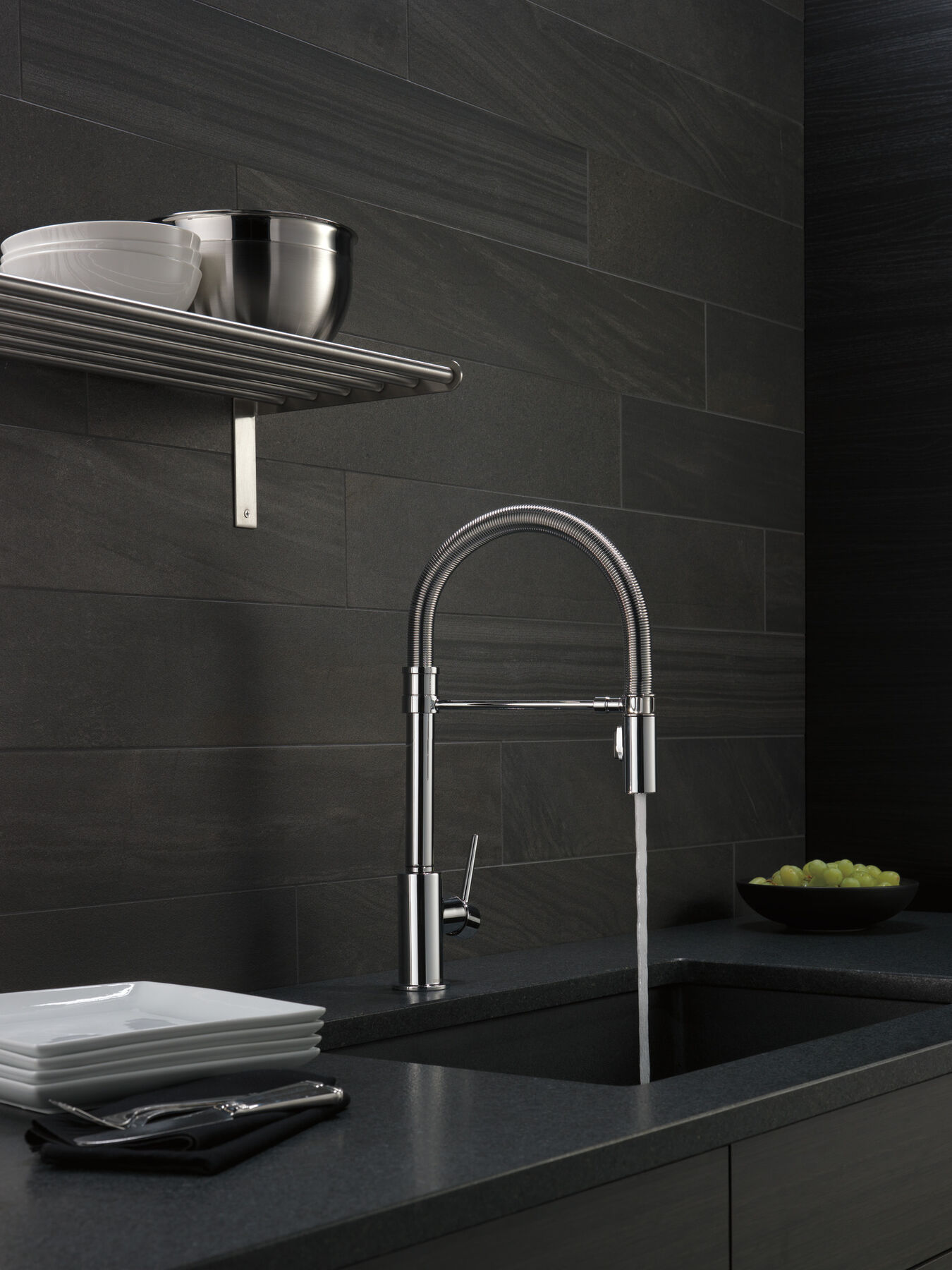 Single Handle Pull-Down Kitchen Faucet With Spring Spout