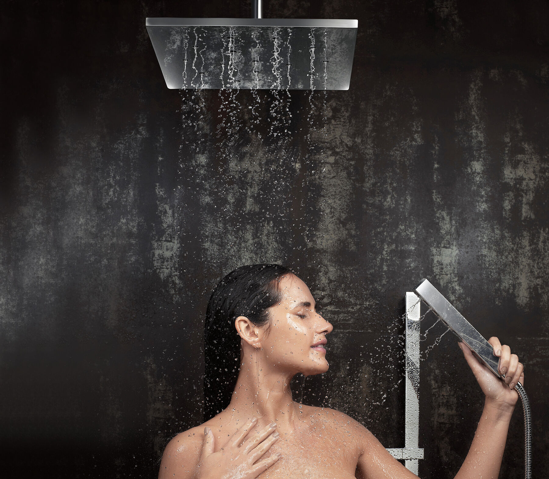 H<sub>2</sub>Okinetic&reg; Single-Setting Slide Bar Hand Shower