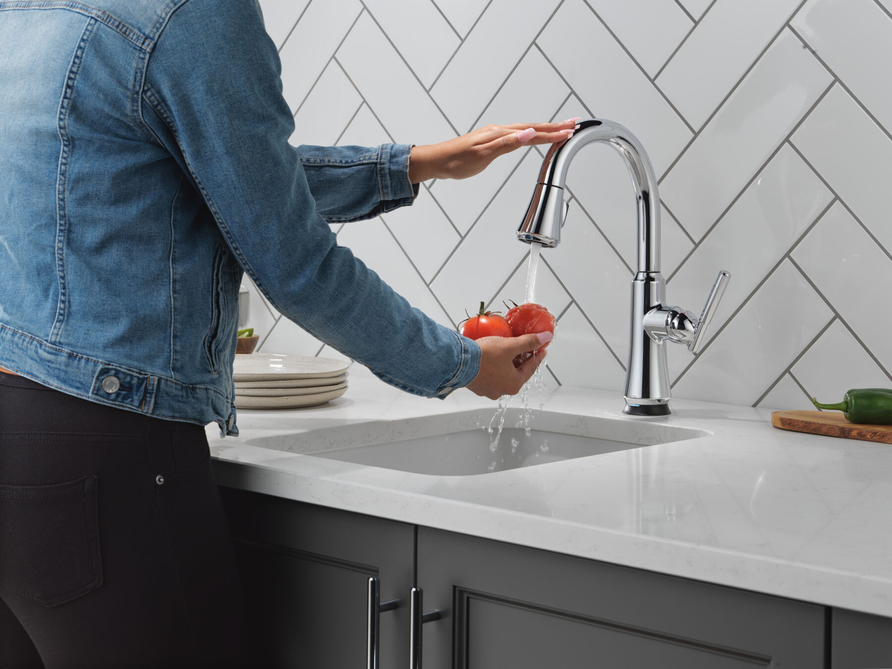 Touch2O&reg; Bar / Prep Faucet with Touchless Technology