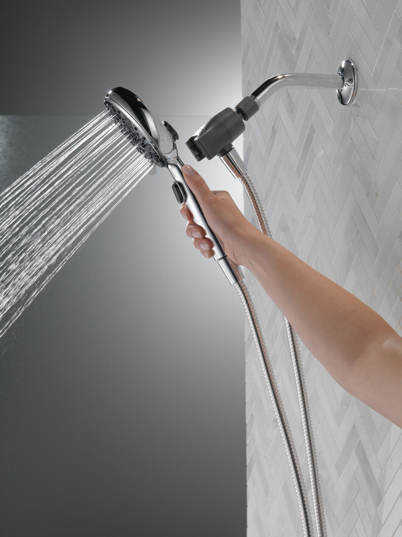 SureDock&reg; Magnetic Hand Shower 2.5 GPM (Recertified)