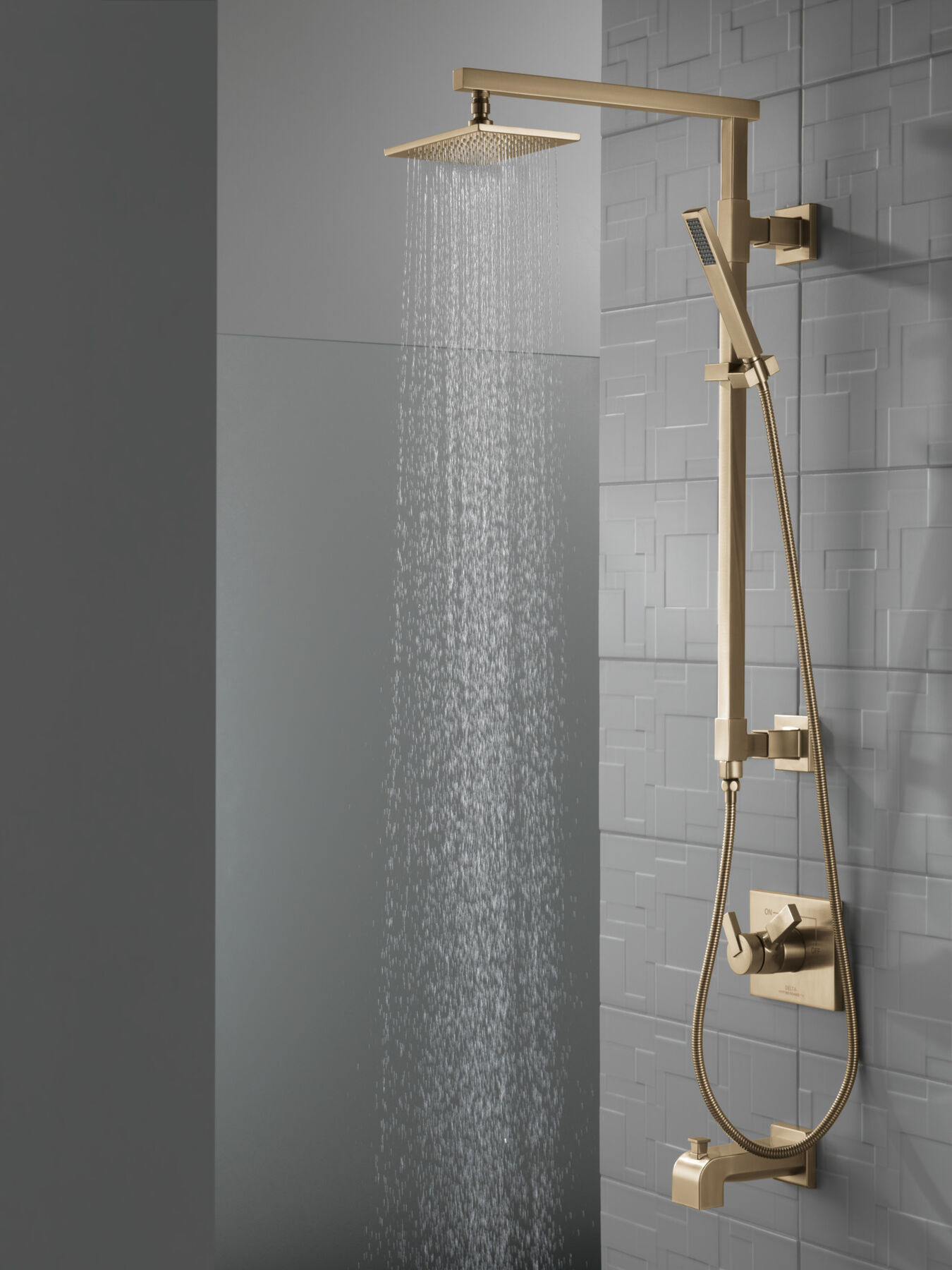 Tub Spout - Pull-Up Diverter
