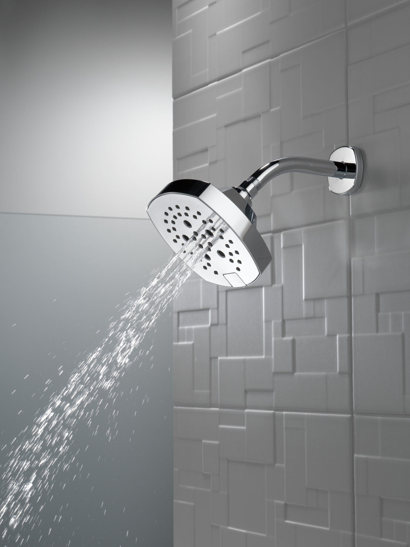 H<sub>2</sub>Okinetic&reg; 5-Setting  Shower Head