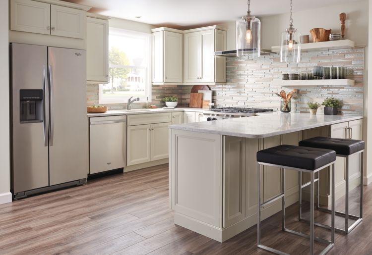 Collins Kitchen 4