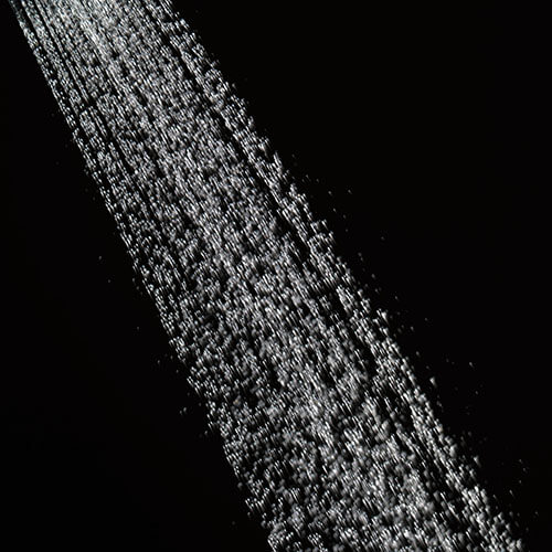 SHAMPOO RINSING WITH MASSAGE