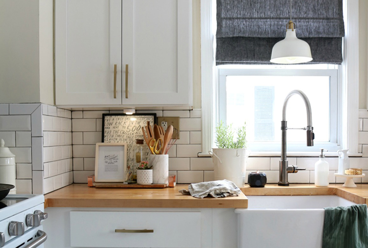 Here’s the Easiest Way to Mix Metals in the Kitchen