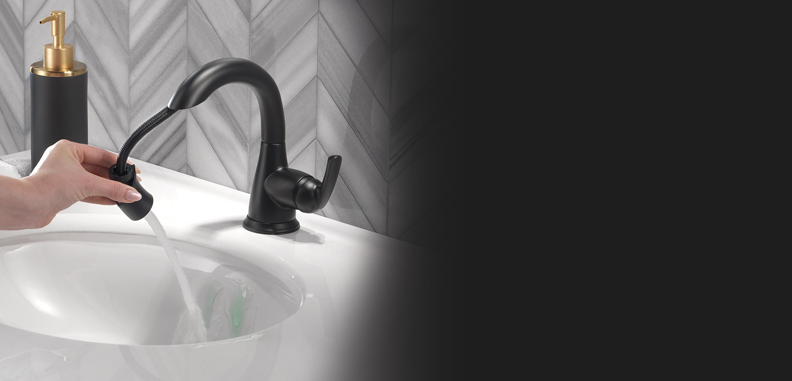 Pull-Down Bath Faucet