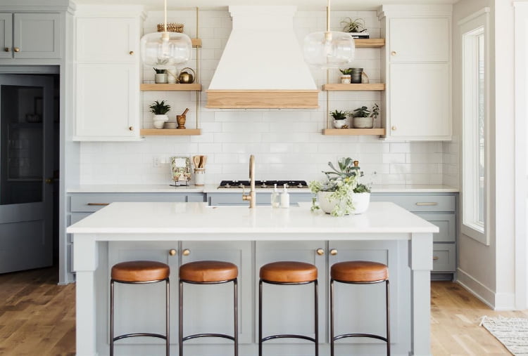 @cardinalcrestkc's bright kitchen with open shelving