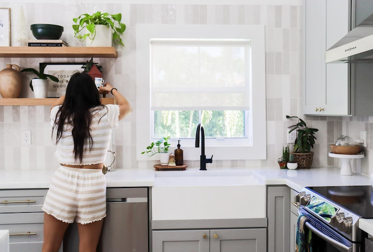 @vanandthefam's airy kitchen