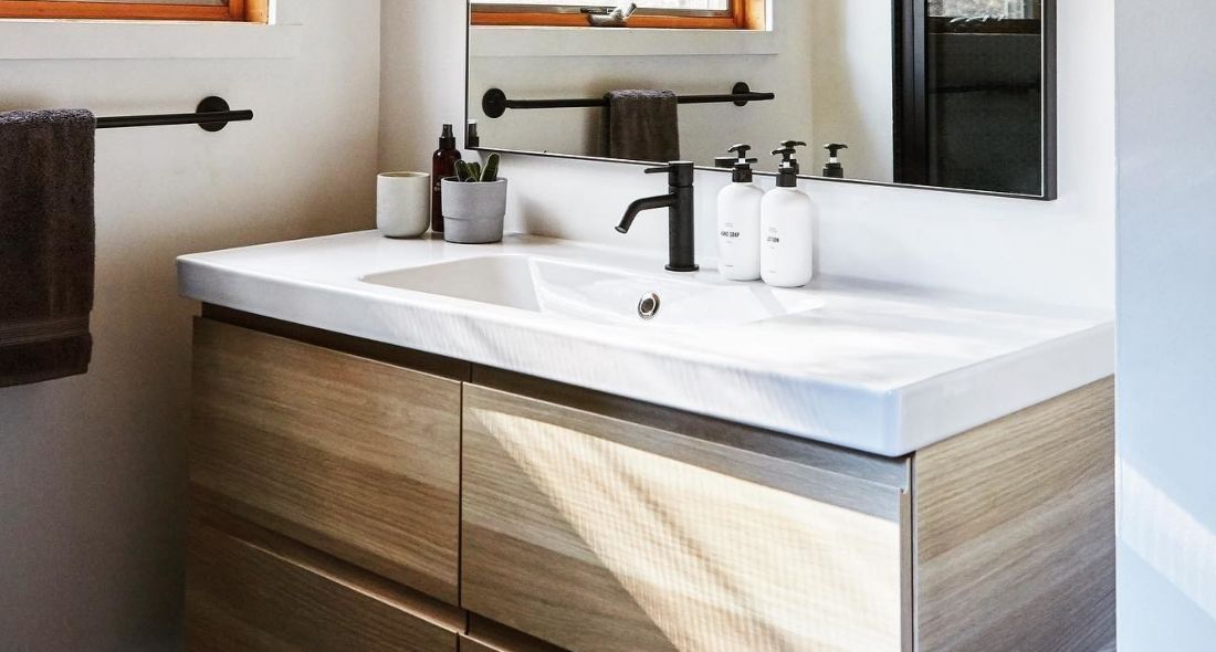 How To Choose a Bathroom Vanity