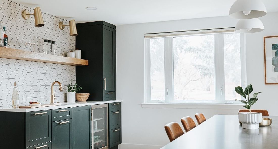 5 Steps to Creating the Perfect Home Bar