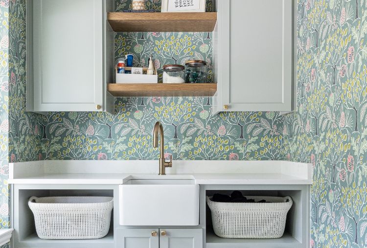 @stringerconstructiondesign's statement laundry room