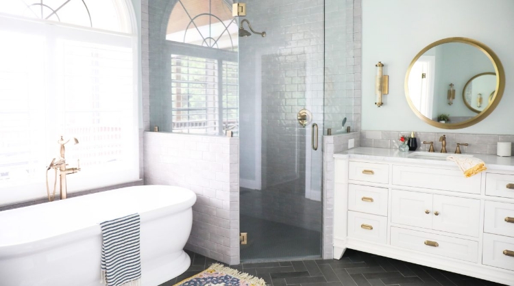 @thehandmadehome bathroom