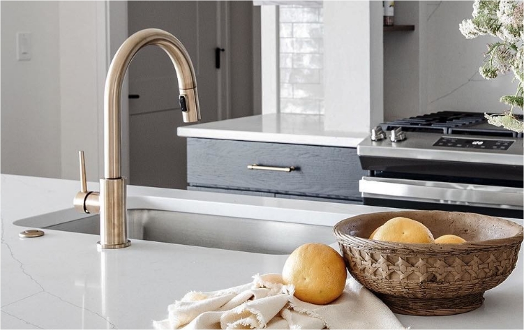 @hellomillerdesign's campagne bronze faucet