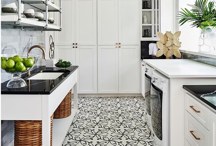@loricaldwelldesigns' modern laundry room