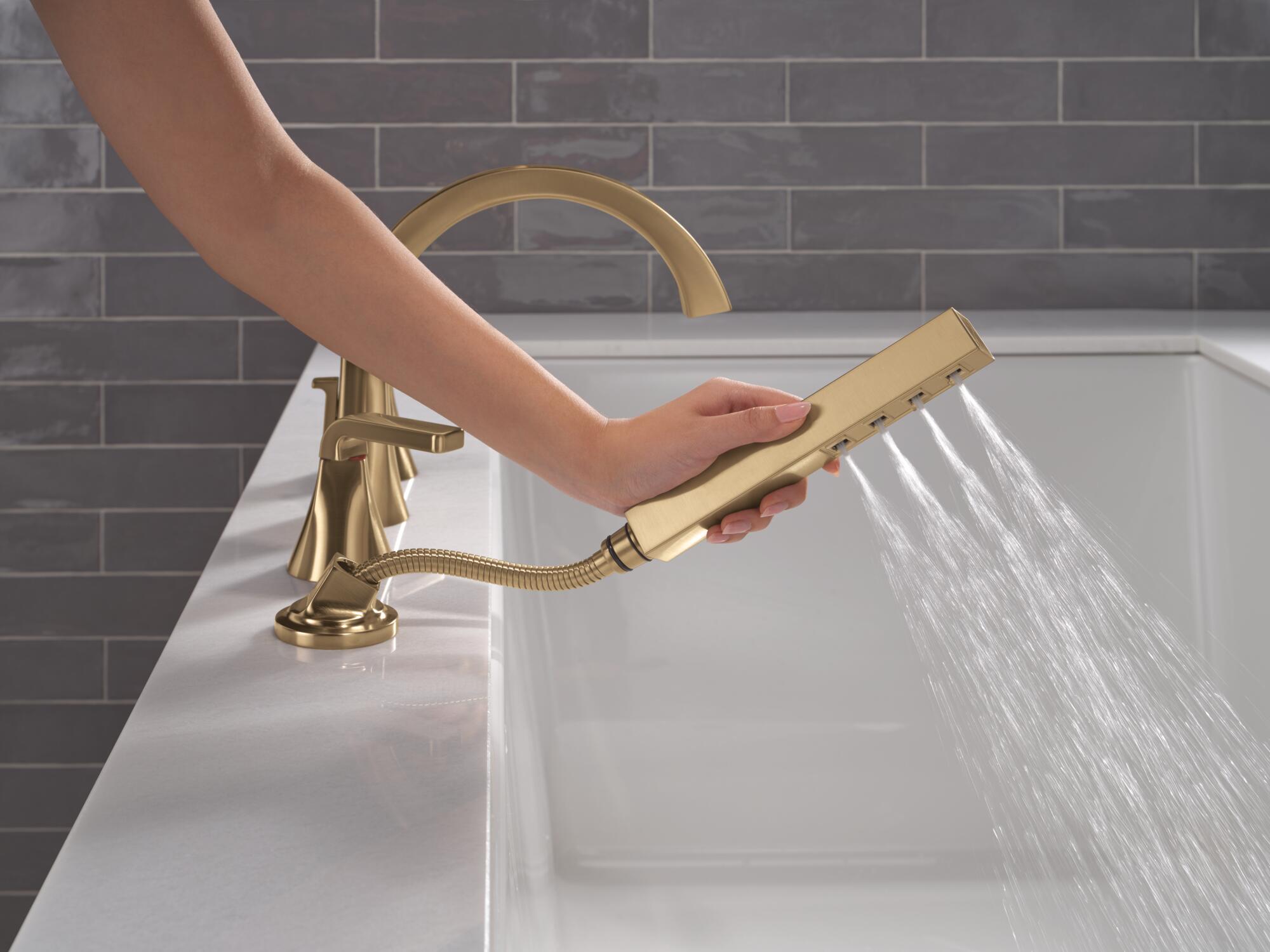 t4762 cz model water