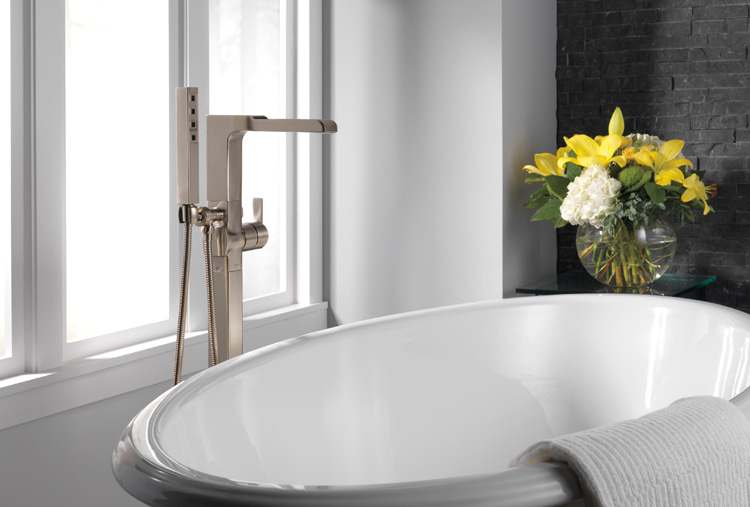 Ara Floor Mount Tub Filler 0