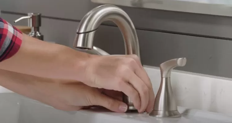 how to fix a leaky faucet