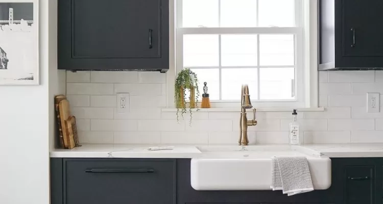 @tchotchkesdesignstudio's kitchen sink